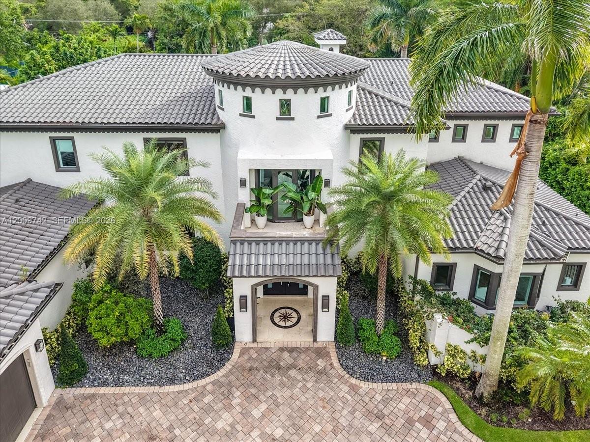 6080 SW 104th St Pinecrest, FL 33156