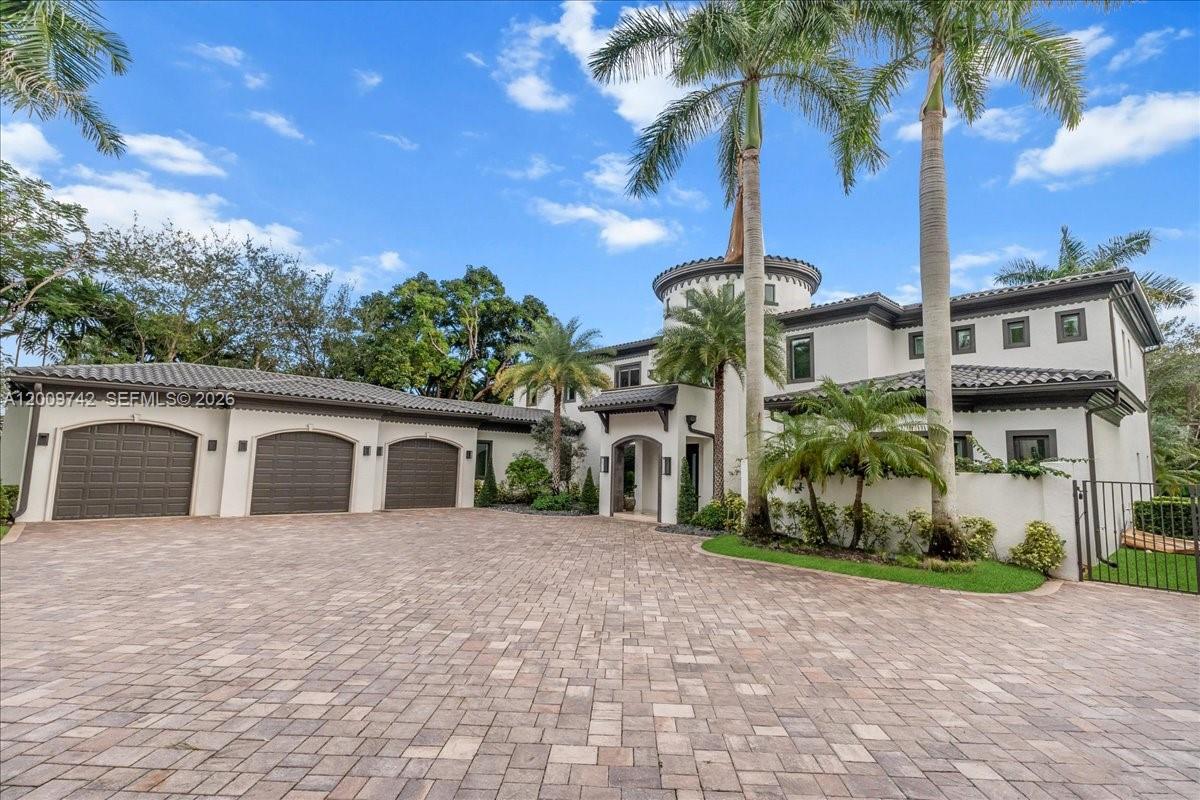 6080 SW 104th St Pinecrest, FL 33156
