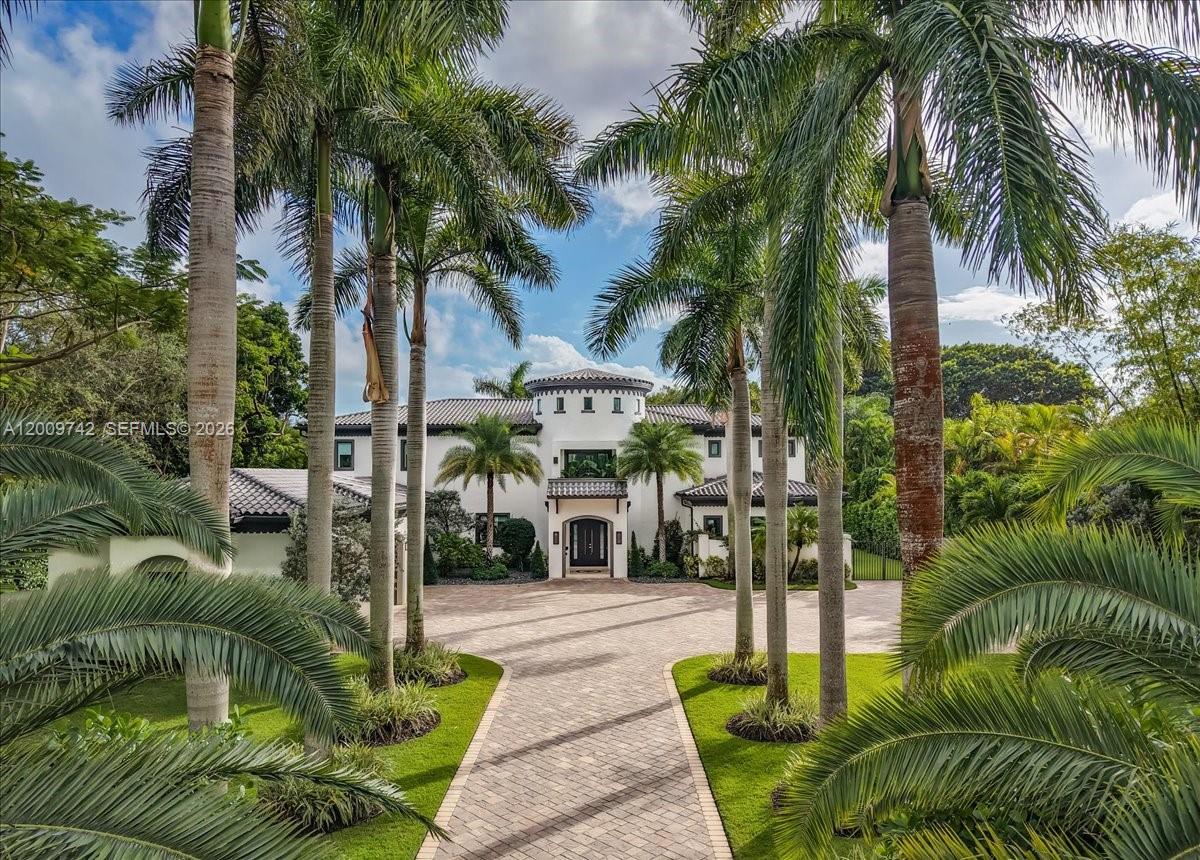 6080 SW 104th St Pinecrest, FL 33156