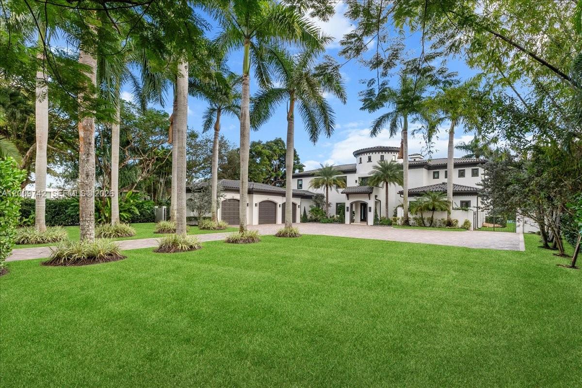 6080 SW 104th St Pinecrest, FL 33156
