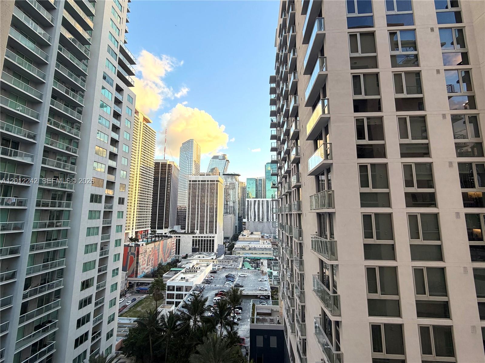 image Loft Downtown I14