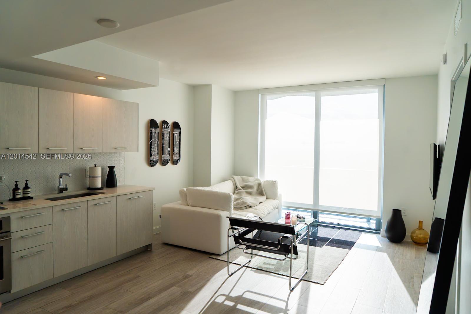 image Brickell Heights West25