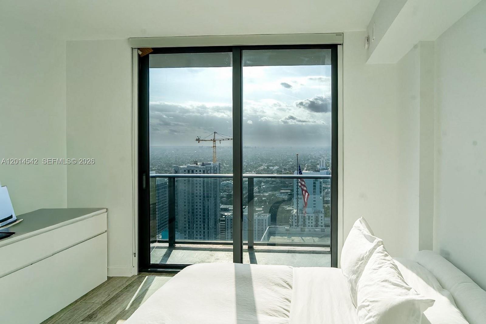 image Brickell Heights West28