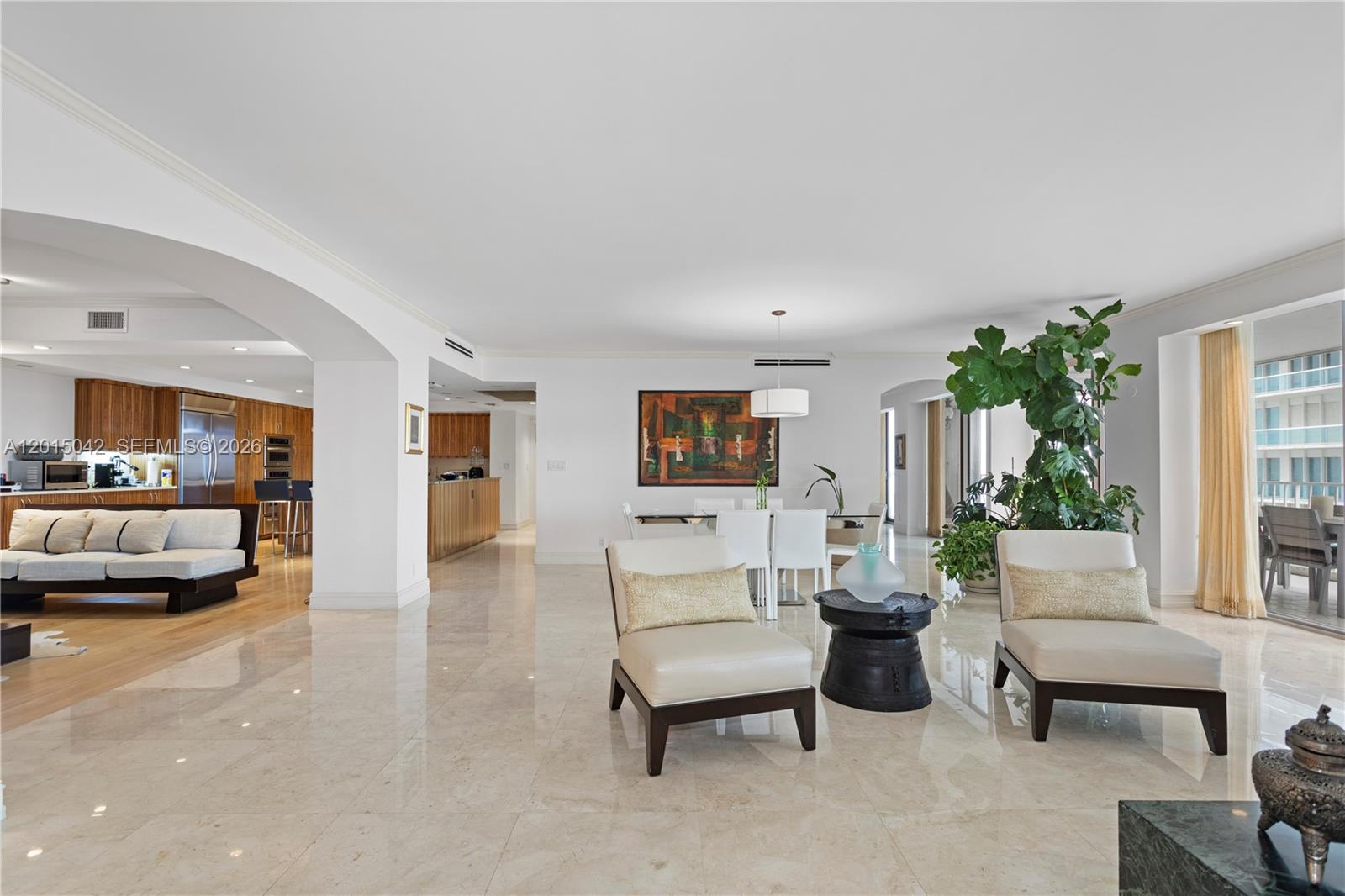10155 Collins Ave #1105 Bal Harbour, FL 33154