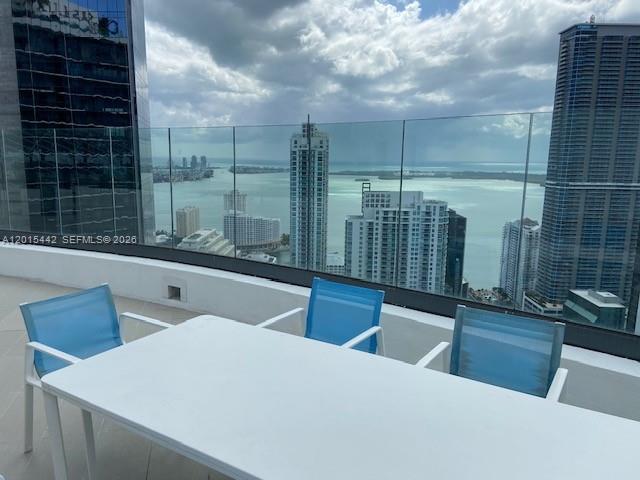 image Brickell Heights East34