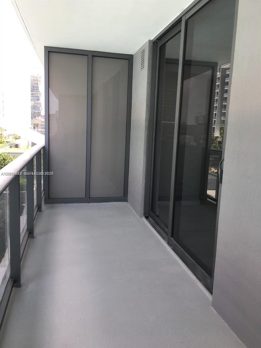 image Brickell Heights East8
