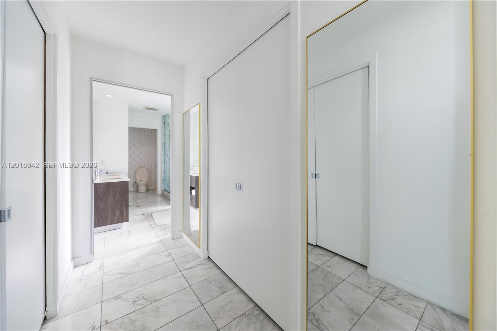 480 NE 31st St #2407 Miami, FL 33137