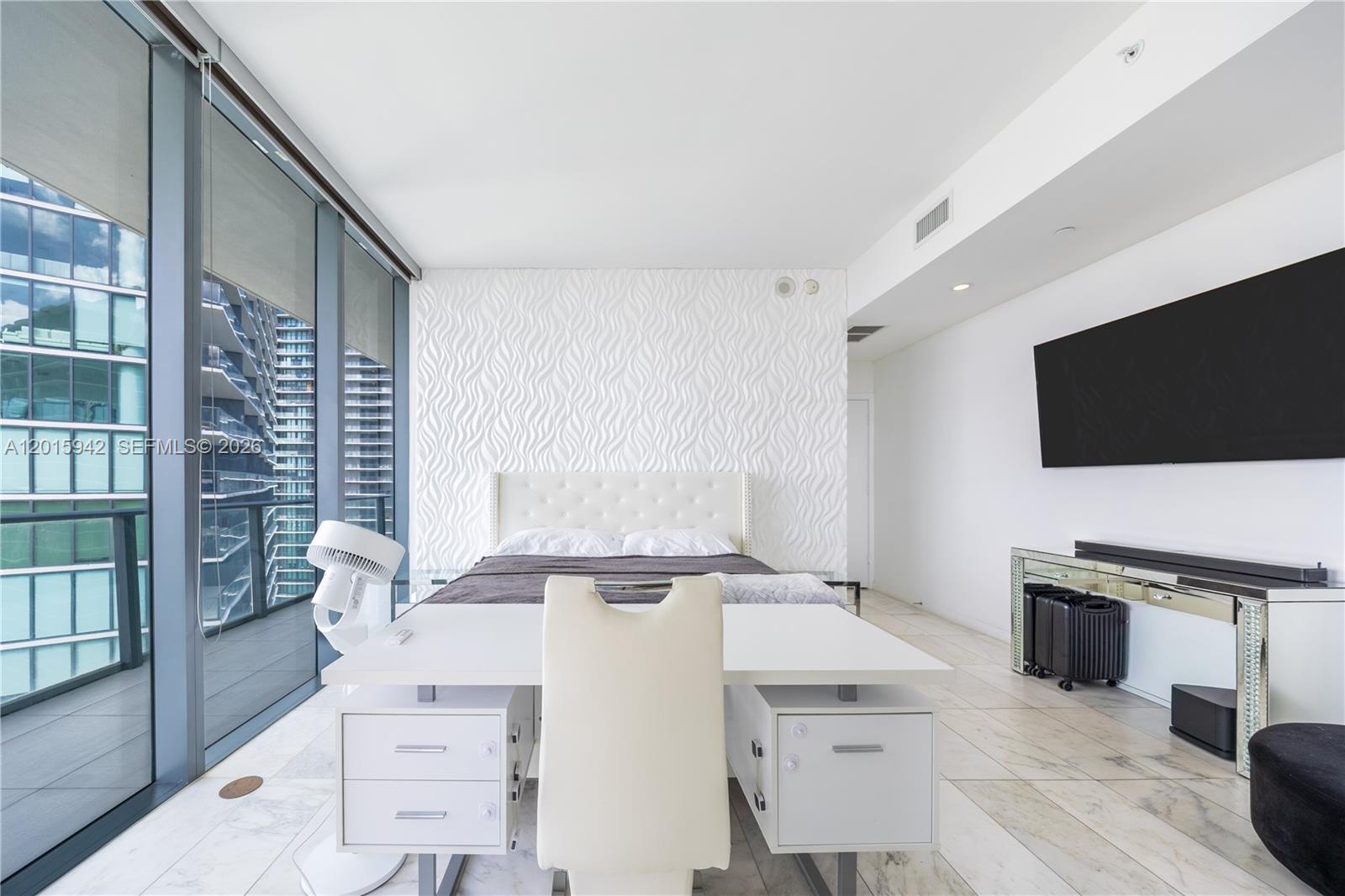 480 NE 31st St #2407 Miami, FL 33137