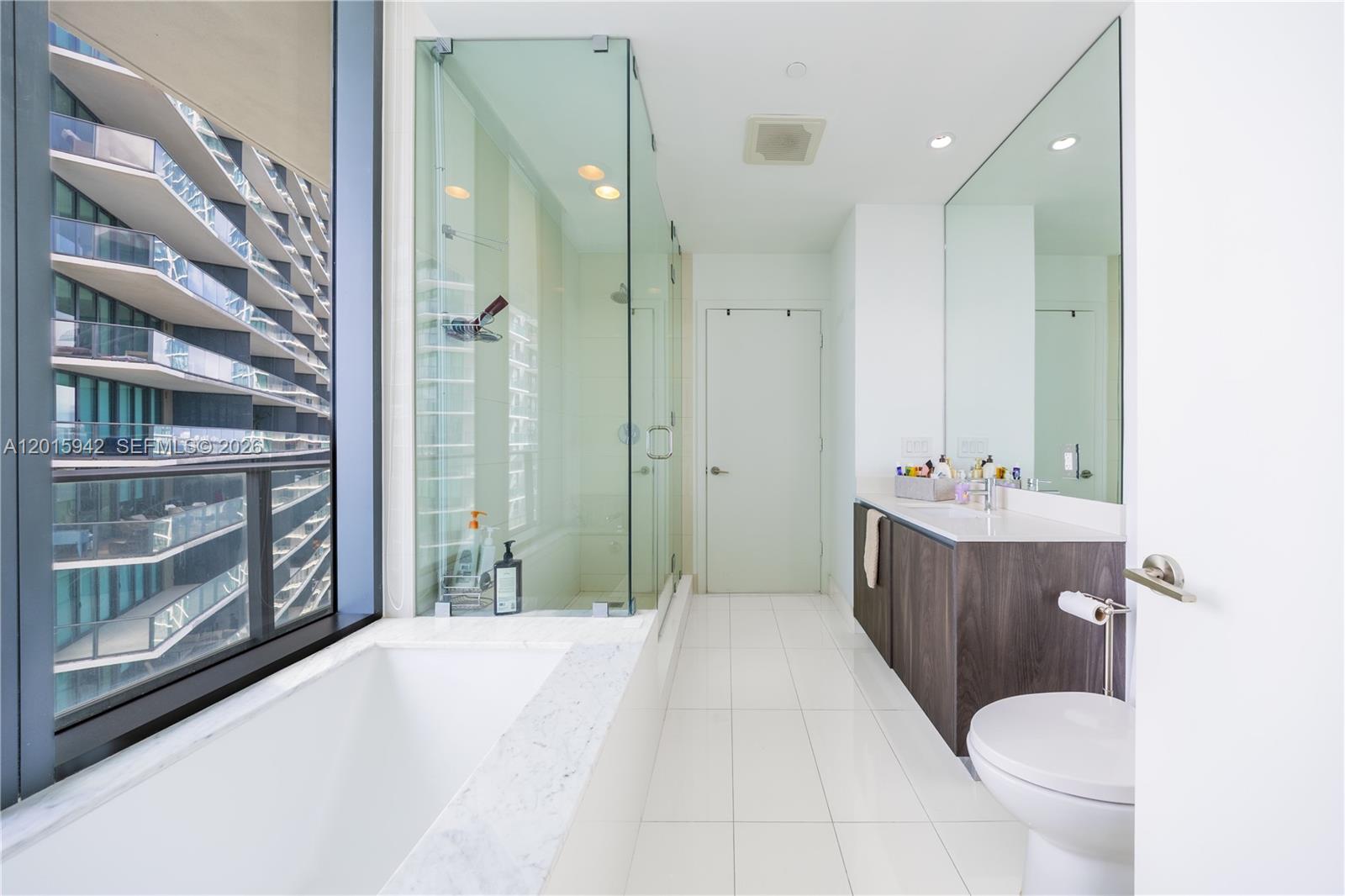 480 NE 31st St #2407 Miami, FL 33137
