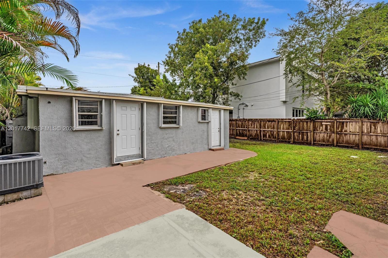 2636 SW 29th Ct Miami, FL 33133