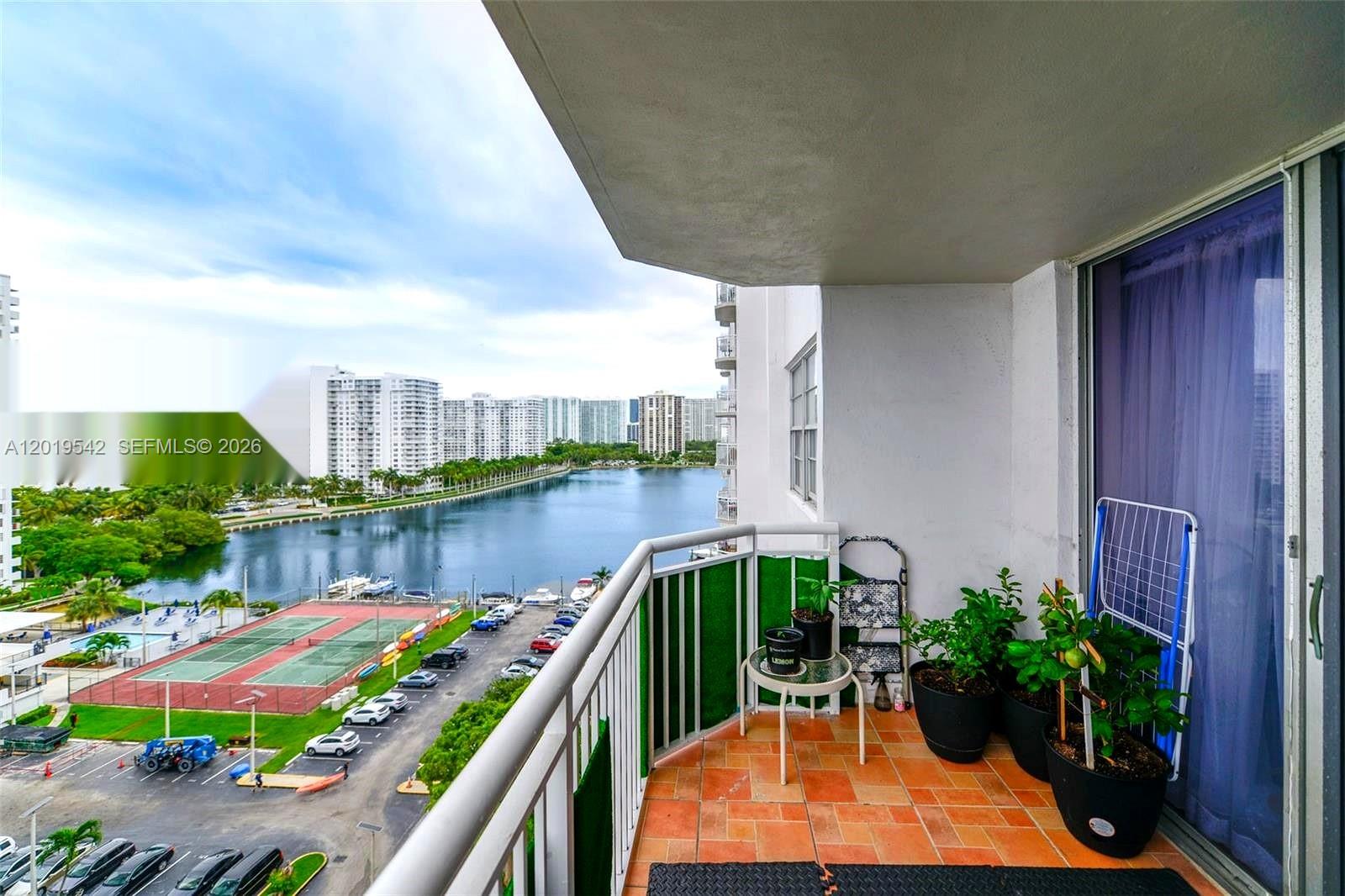 18051 Biscayne Blvd #1102