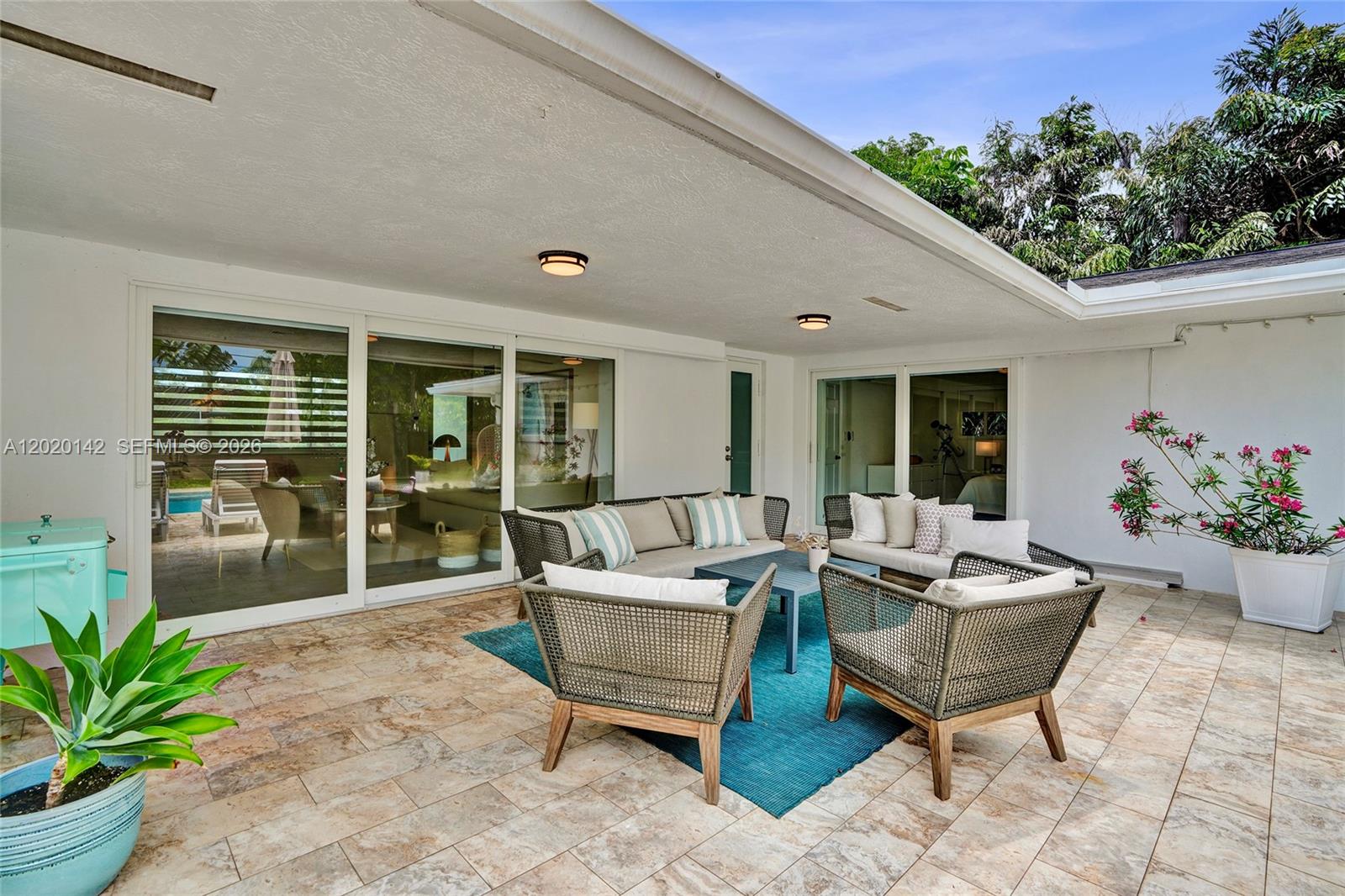 13820 SW 73rd Ave Palmetto Bay, FL 33158