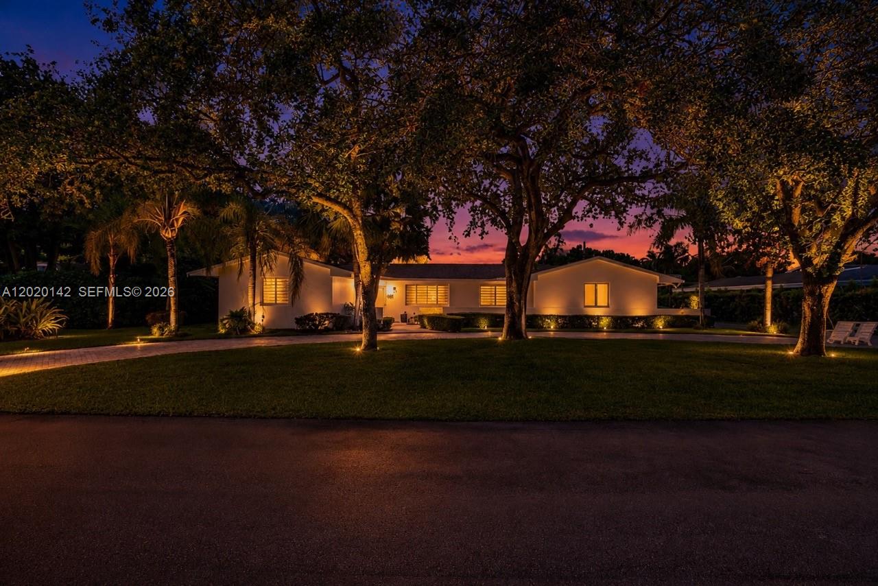 13820 SW 73rd Ave Palmetto Bay, FL 33158