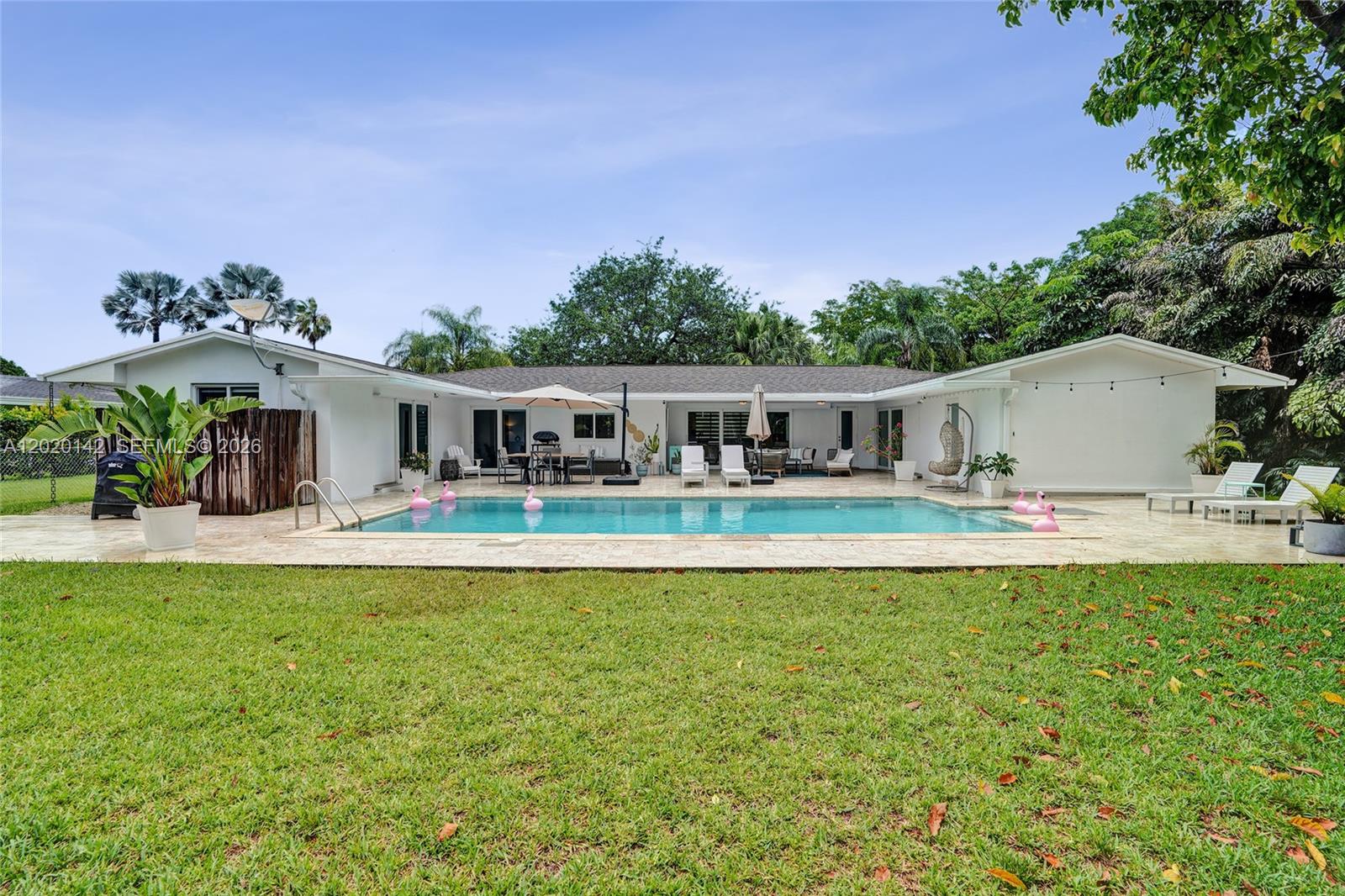 13820 SW 73rd Ave Palmetto Bay, FL 33158