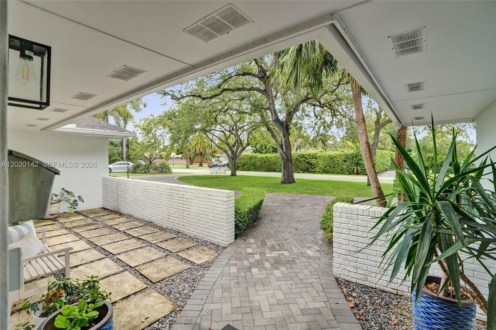 13820 SW 73rd Ave Palmetto Bay, FL 33158