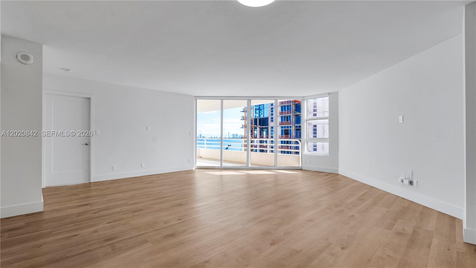 555 NE 34th St #2709 Miami, FL 33137