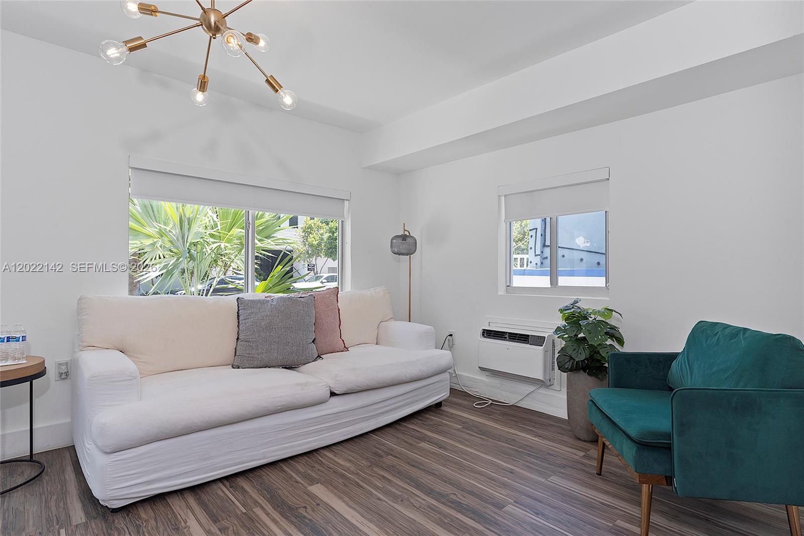 235 18th St Miami Beach, FL 33139