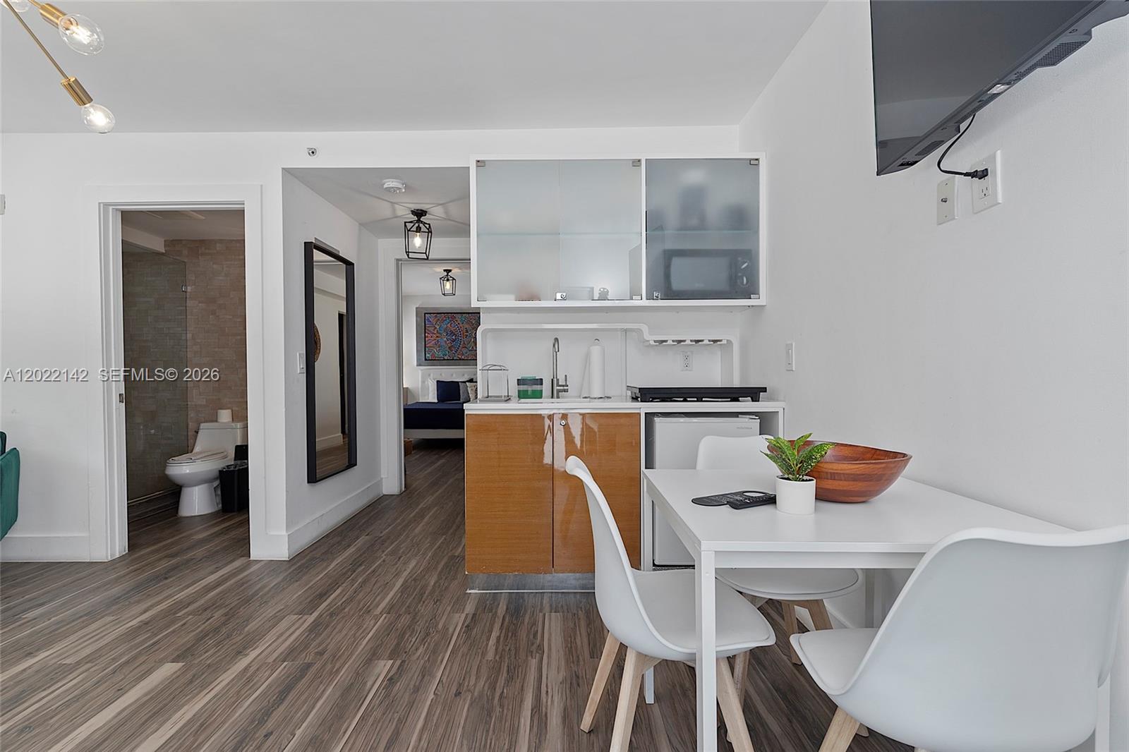 235 18th St Miami Beach, FL 33139