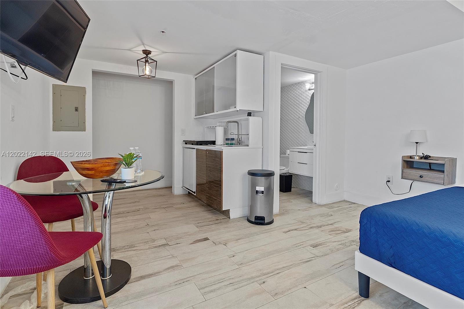 235 18th St Miami Beach, FL 33139
