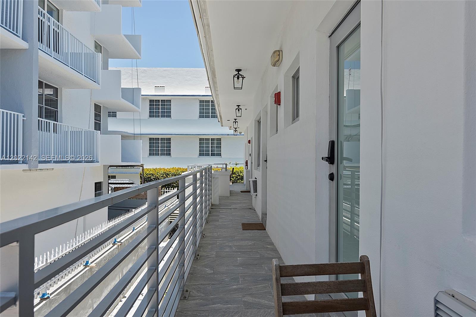 235 18th St Miami Beach, FL 33139