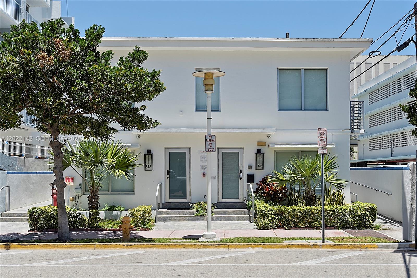 235 18th St Miami Beach, FL 33139