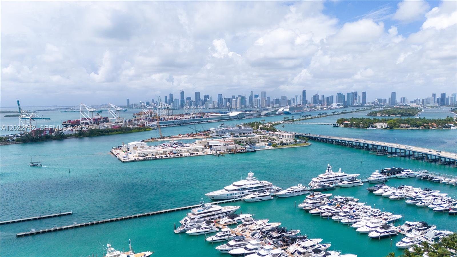 400 Alton Rd #907 Miami Beach, FL 33139