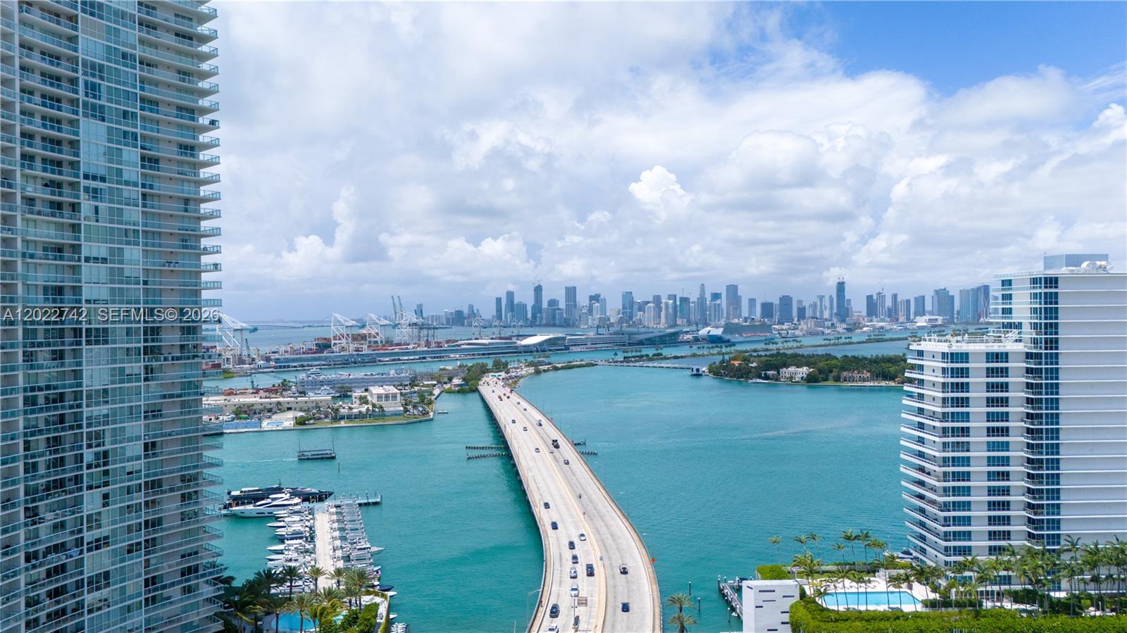 400 Alton Rd #907 Miami Beach, FL 33139