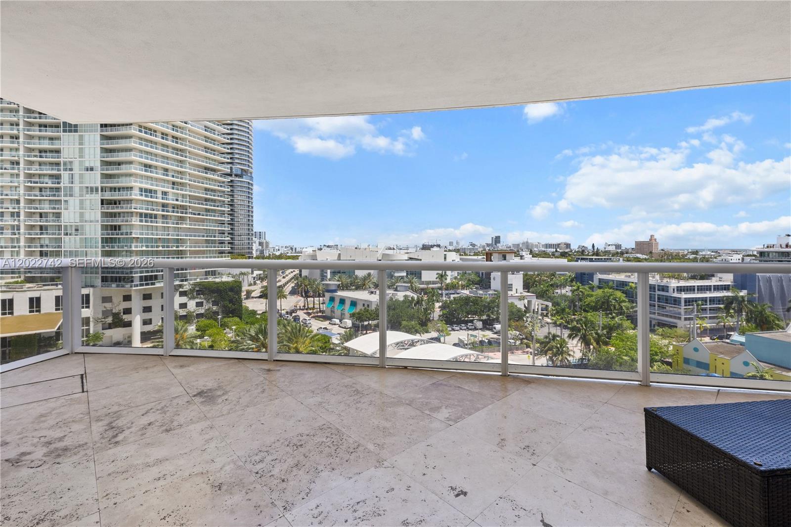 400 Alton Rd #907 Miami Beach, FL 33139