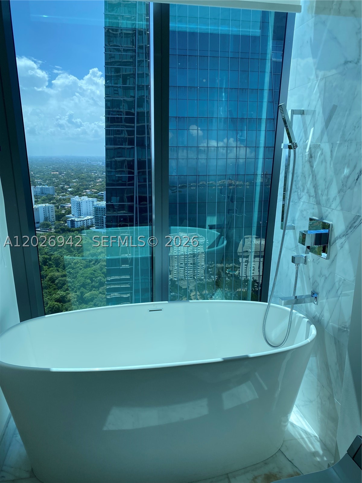 image Echo Brickell Condo11