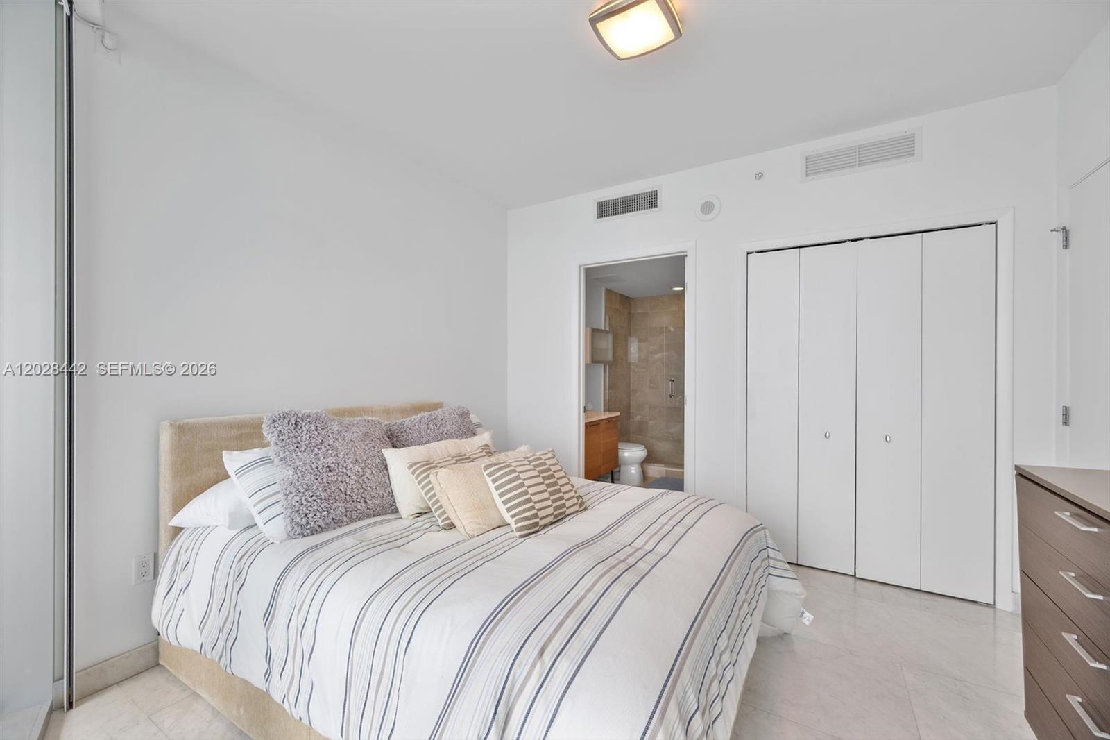 17001 Collins Ave #2307 Sunny Isles Beach, FL 33160
