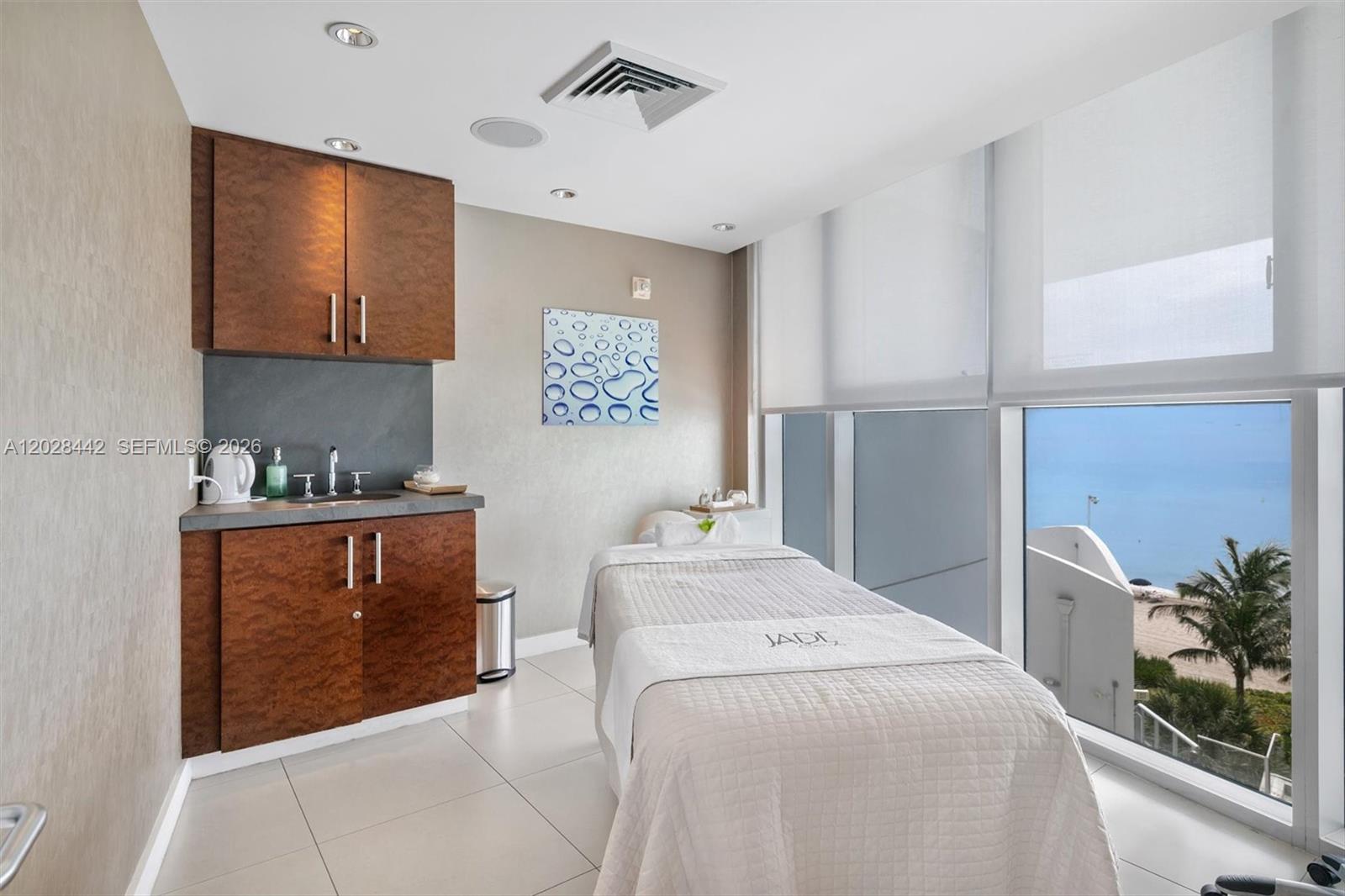 17001 Collins Ave #2307 Sunny Isles Beach, FL 33160