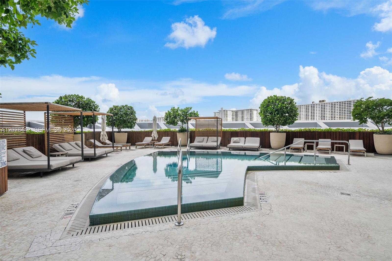 17001 Collins Ave #2307 Sunny Isles Beach, FL 33160