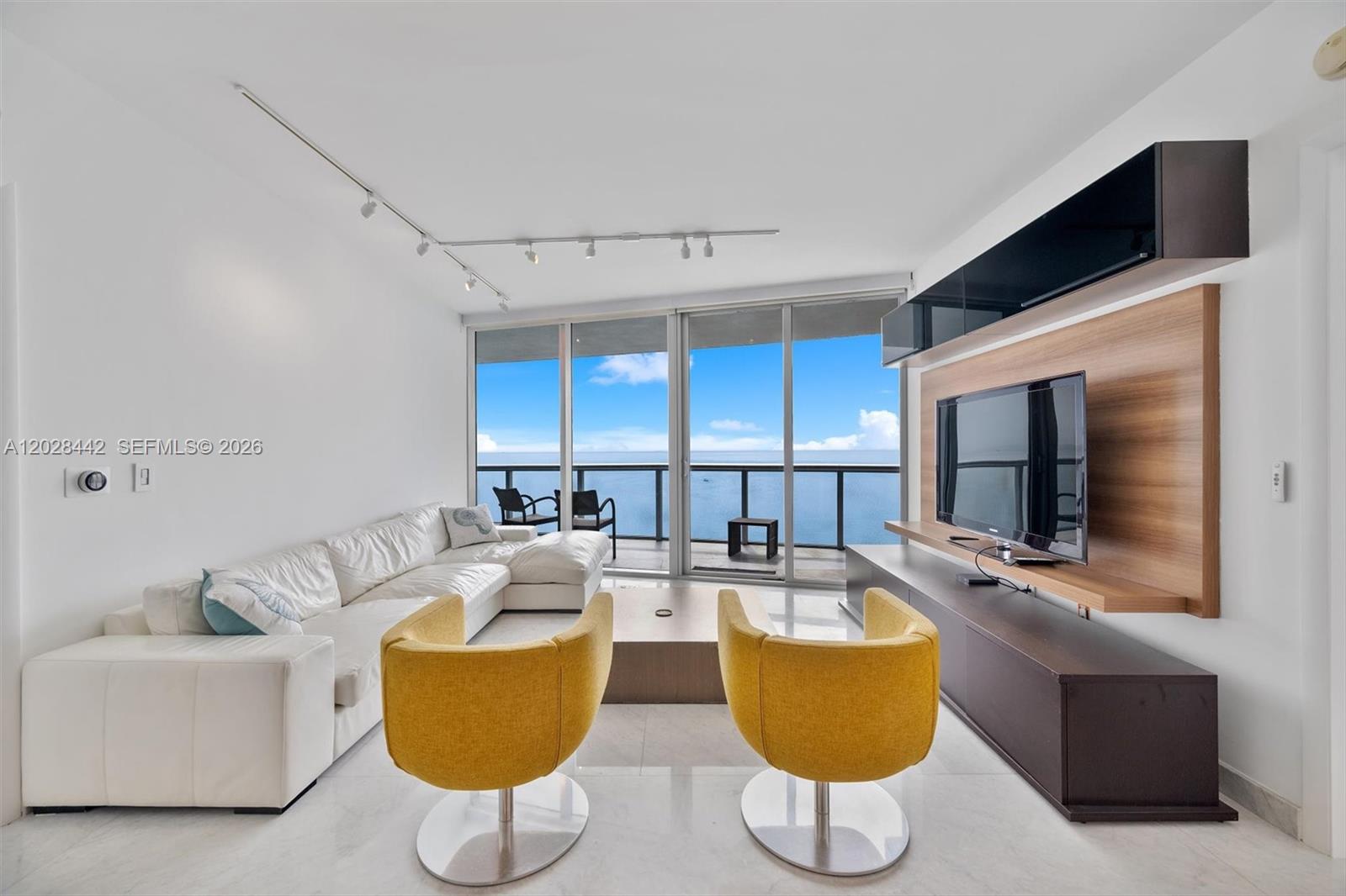 17001 Collins Ave #2307 Sunny Isles Beach, FL 33160