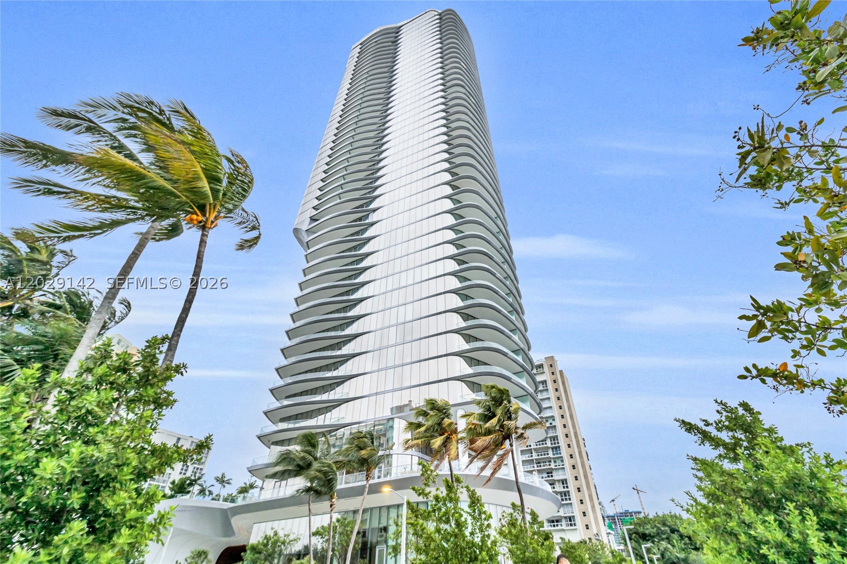 image Una Residences0