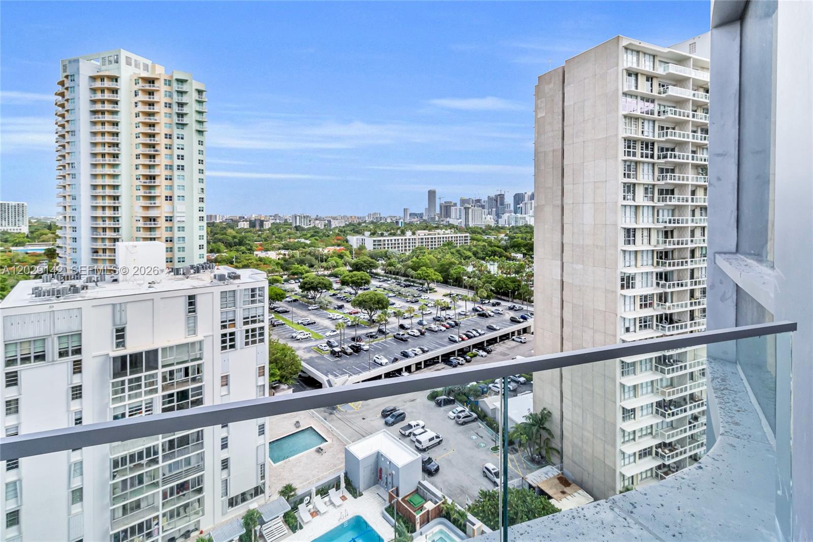 175 SE 25th #1103 Miami, FL 33129