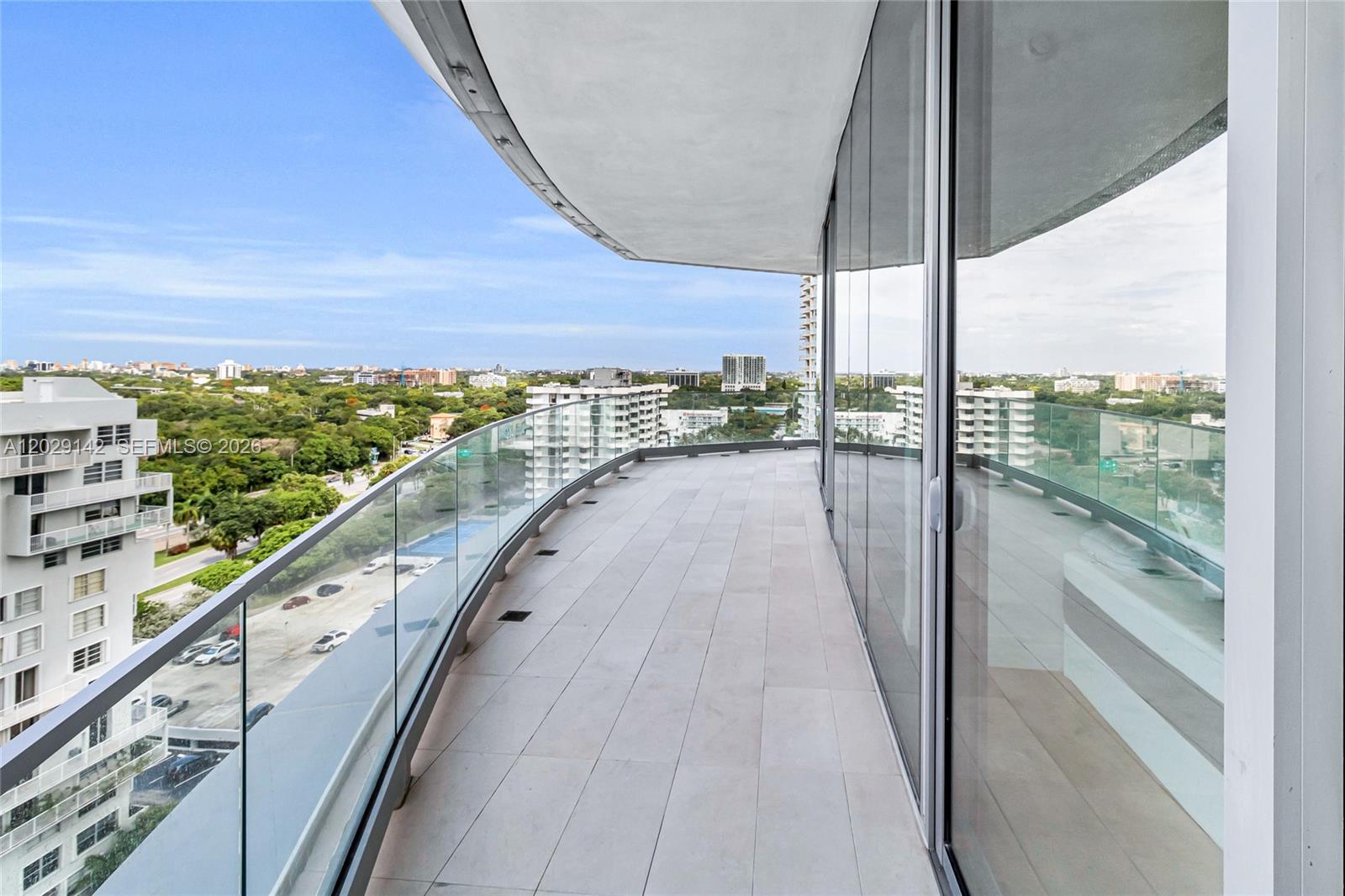 175 SE 25th #1103 Miami, FL 33129
