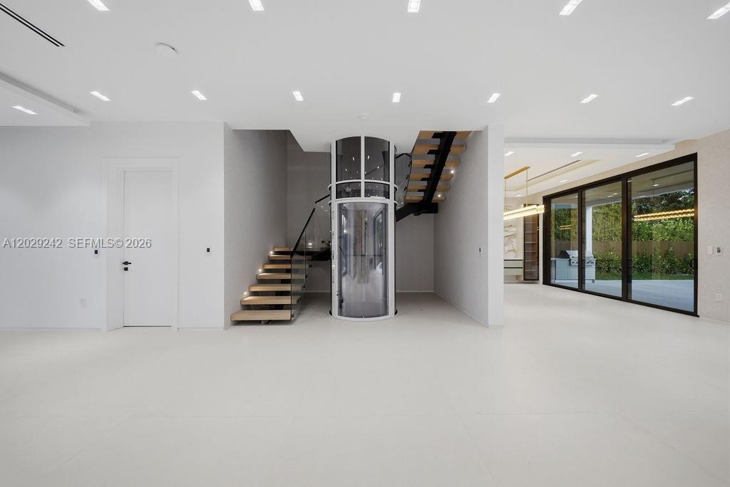 3318 NE 16th Pl Fort Lauderdale, FL 33305