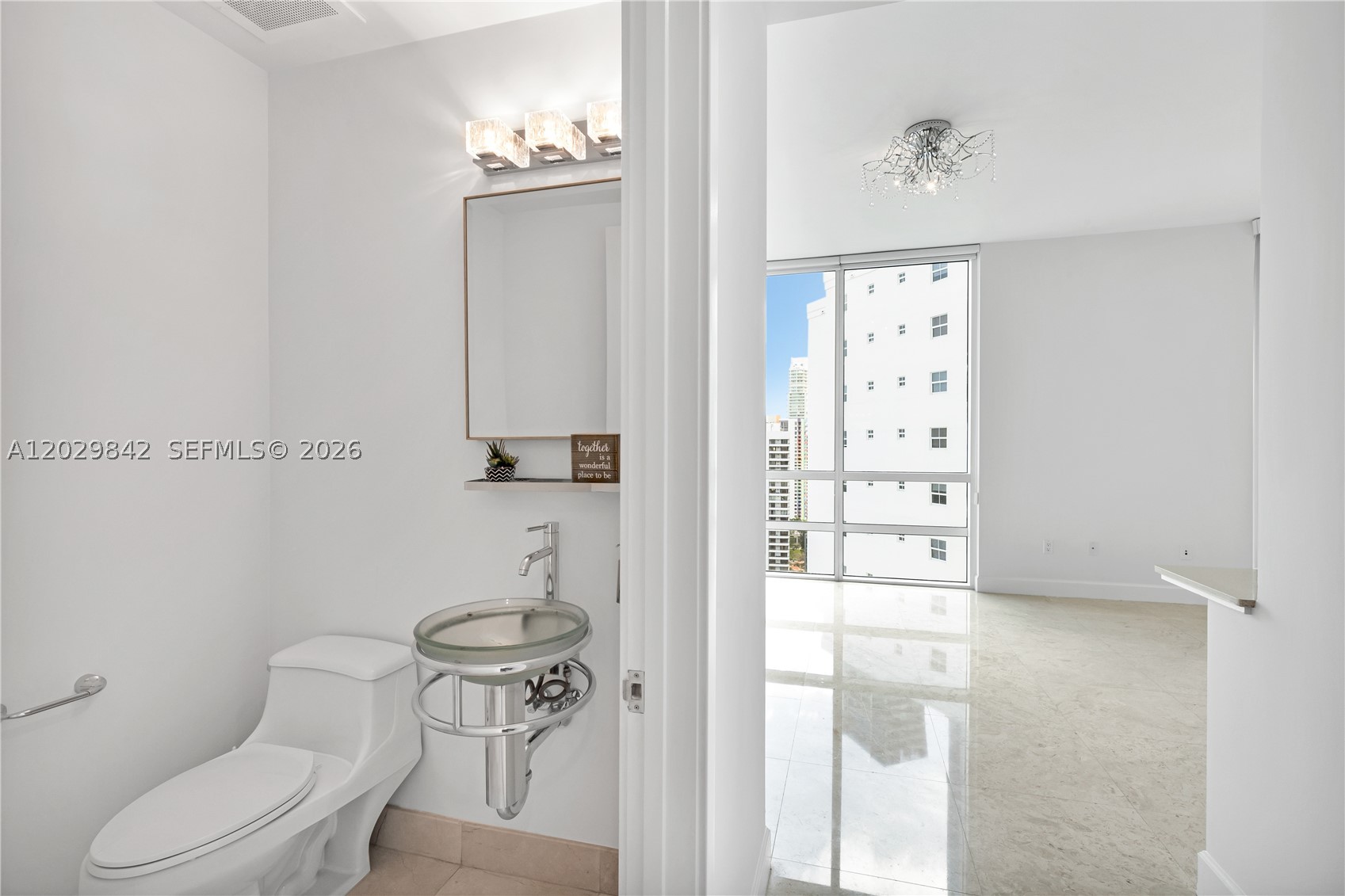 image Emerald at Brickell13
