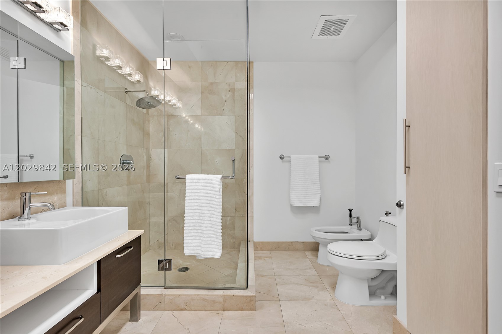 image Emerald at Brickell17