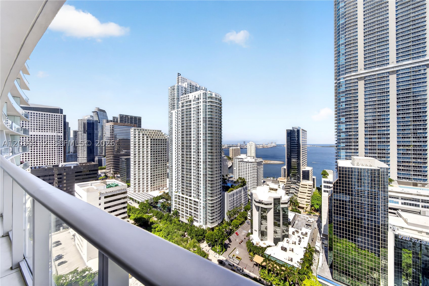 1010 Brickell Ave #2905 Miami, FL 33131