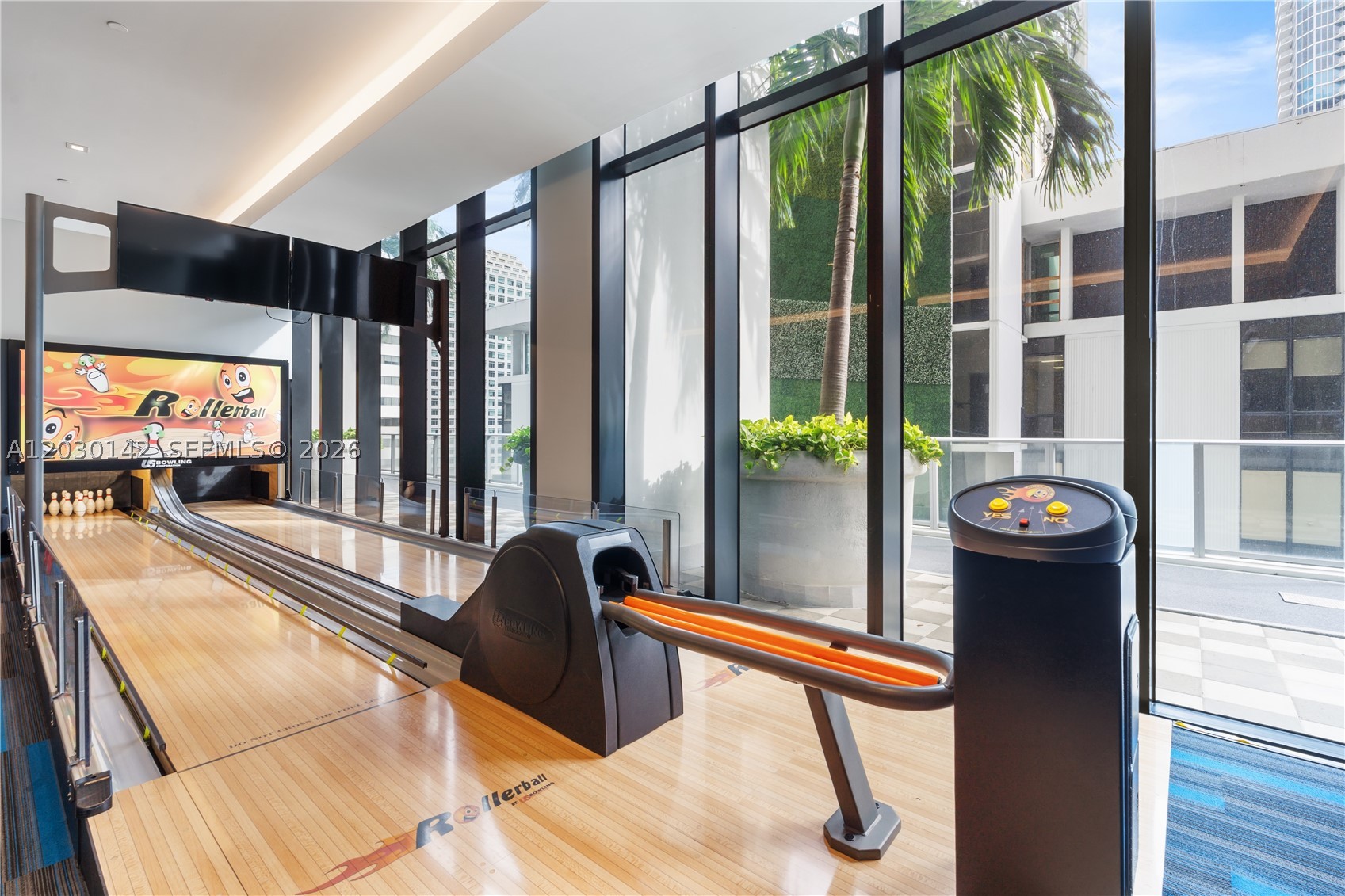1010 Brickell Ave #2905 Miami, FL 33131