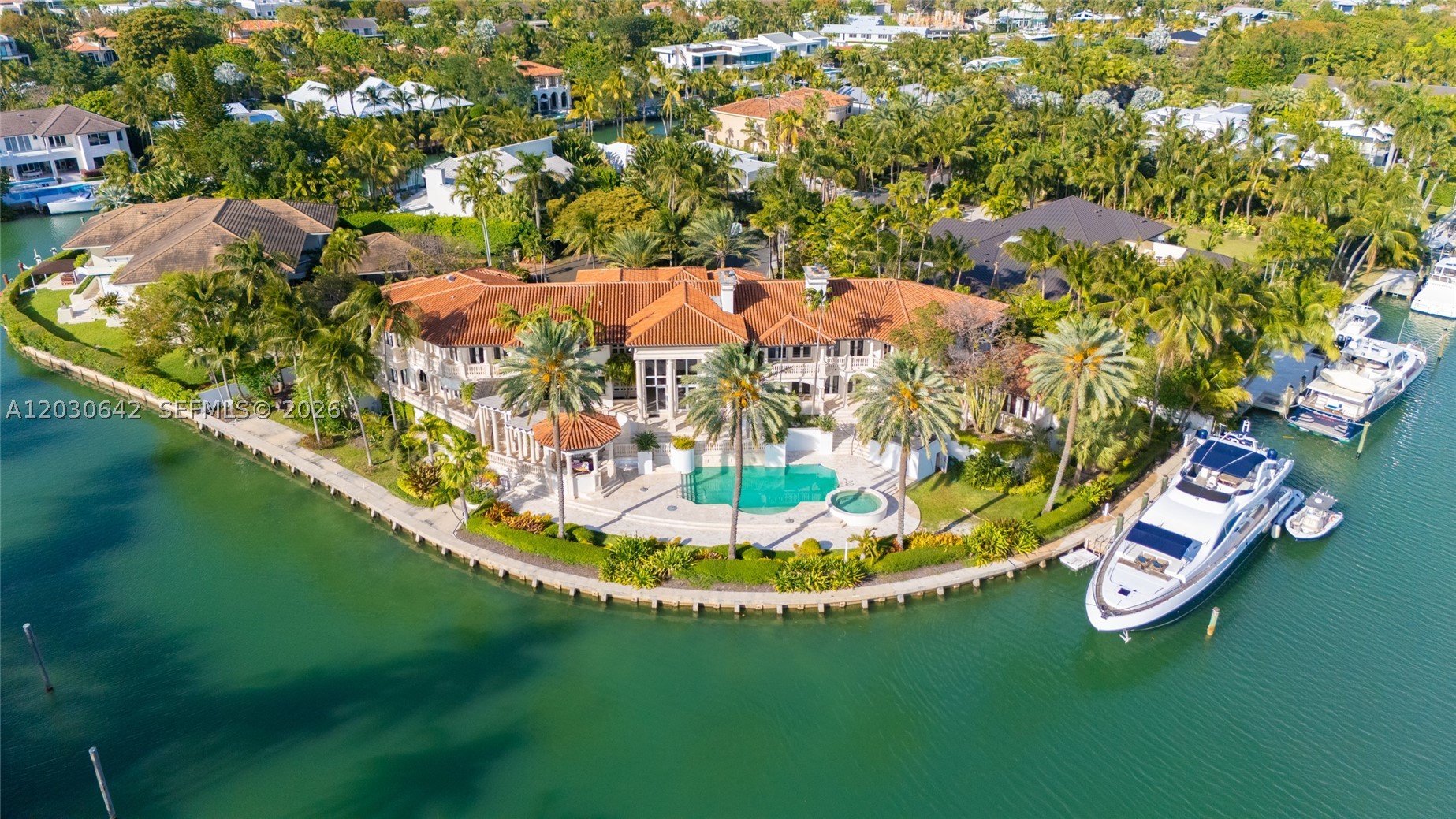 260 Cape Florida Dr