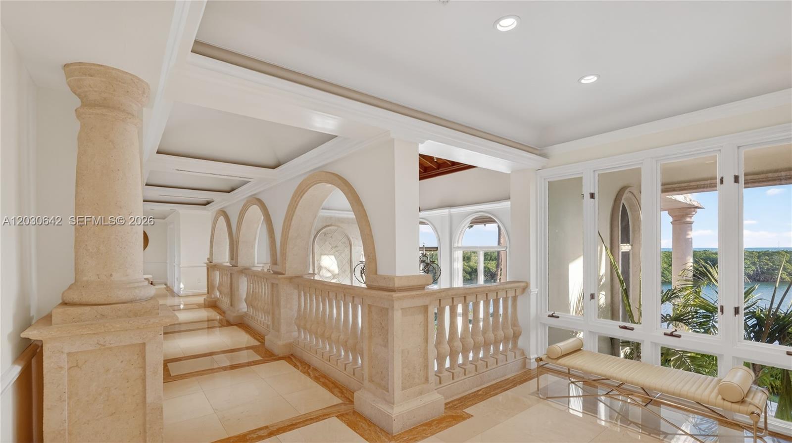 260 Cape Florida Dr Key Biscayne, FL 33149