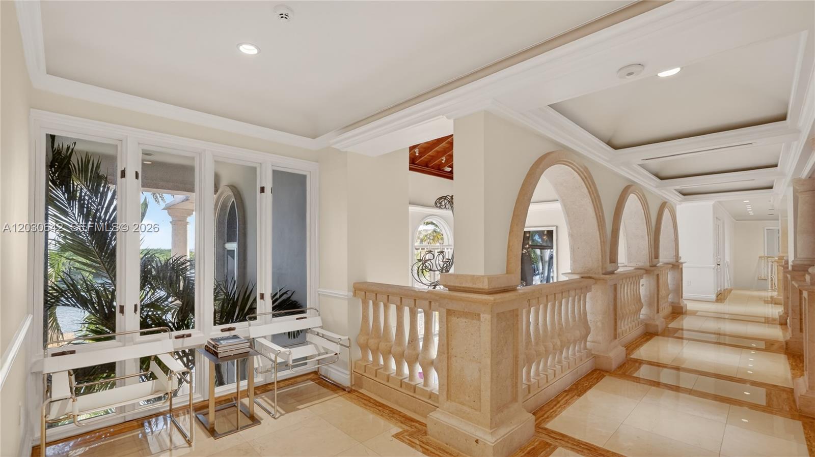 260 Cape Florida Dr Key Biscayne, FL 33149
