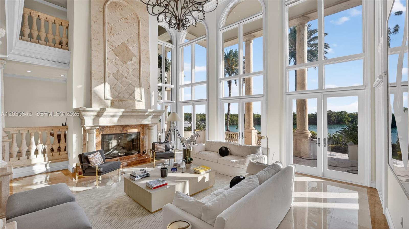 260 Cape Florida Dr Key Biscayne, FL 33149