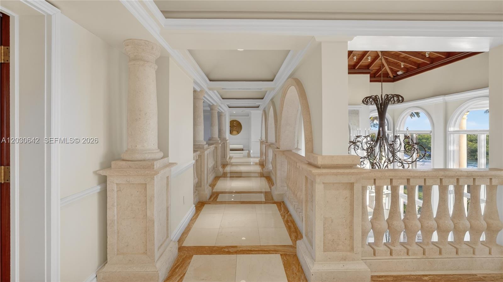 260 Cape Florida Dr Key Biscayne, FL 33149