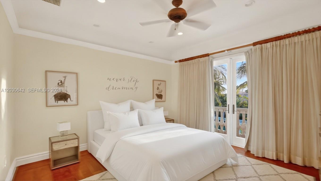 260 Cape Florida Dr Key Biscayne, FL 33149