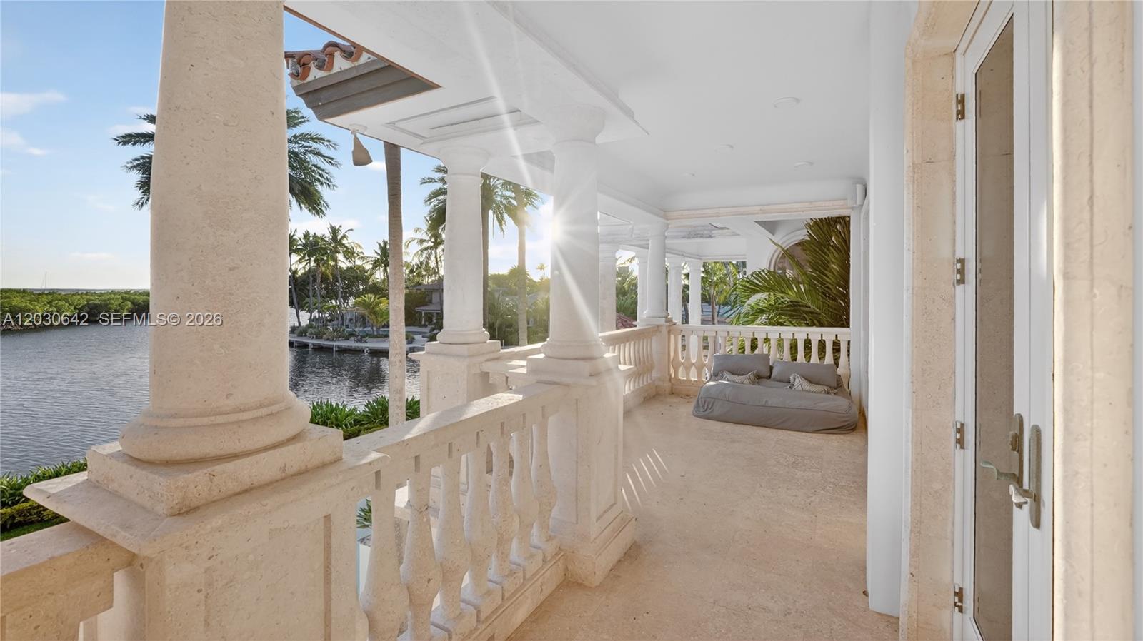 260 Cape Florida Dr Key Biscayne, FL 33149