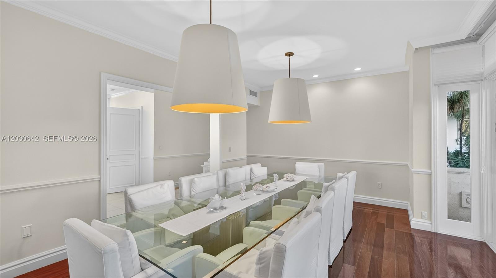 260 Cape Florida Dr Key Biscayne, FL 33149