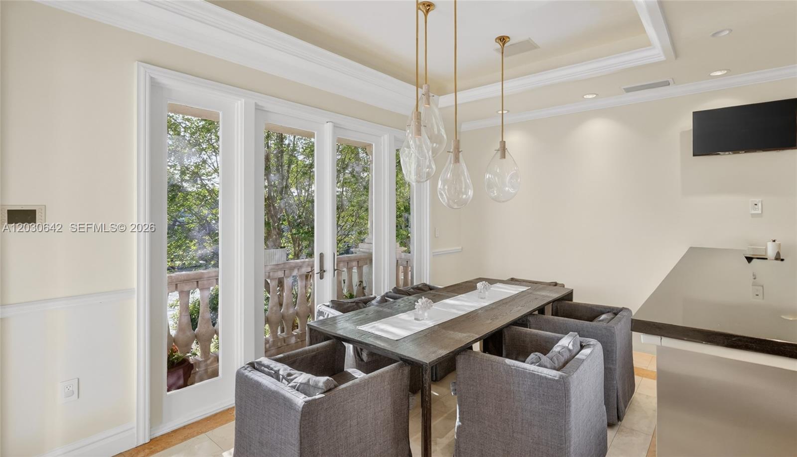 260 Cape Florida Dr Key Biscayne, FL 33149